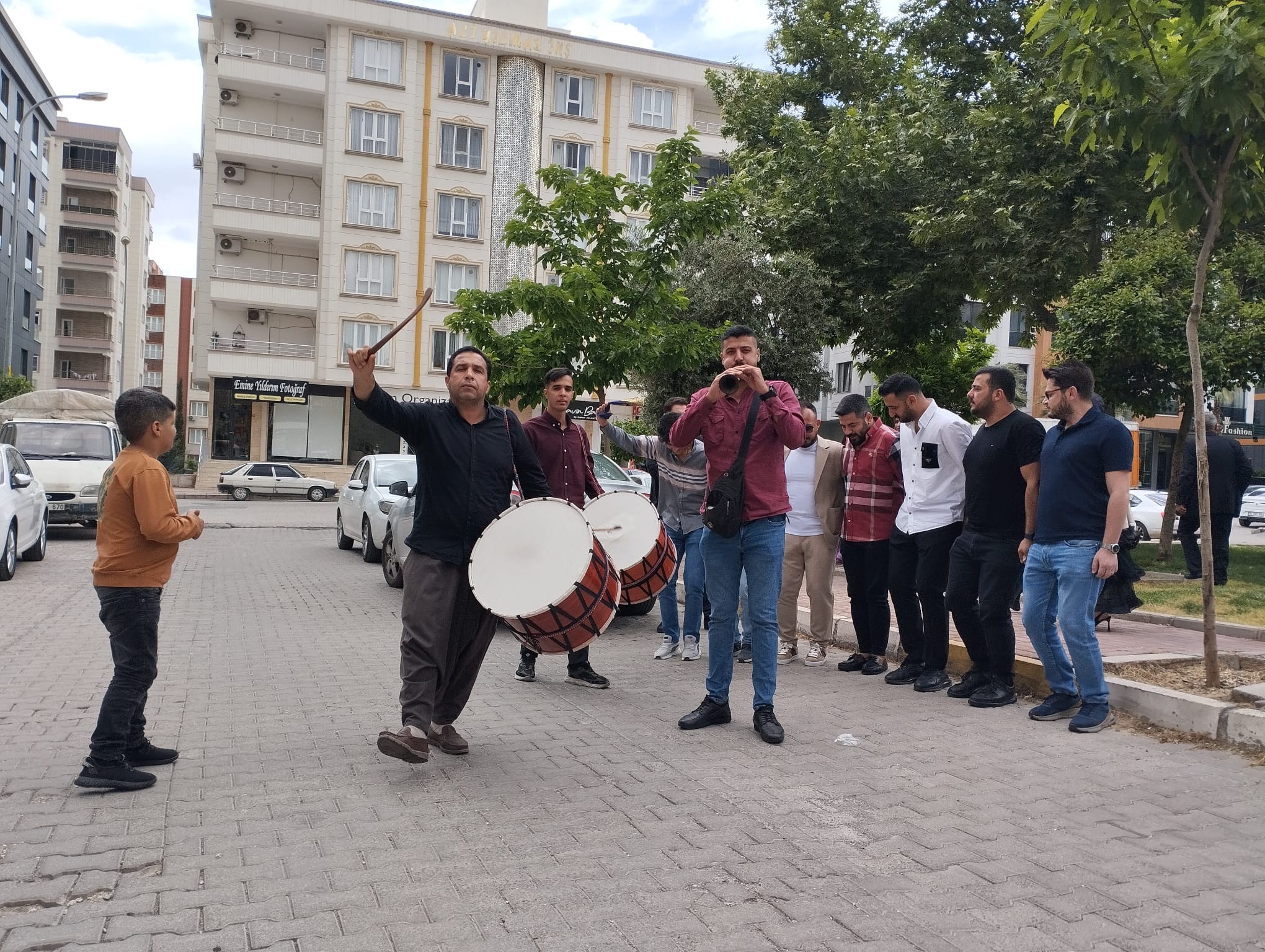 ŞANLIURFA GELİN ALMA DAVULCUSU